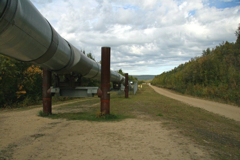 pipeline, oil.jpg